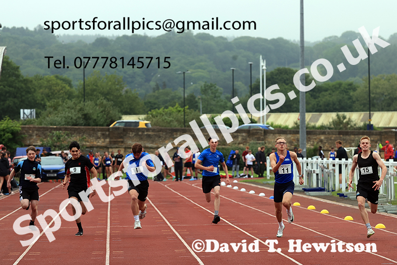 Boys 100 metres, 2025 Northumberland Schools Track and Fields, Wentworth, Hexham. Photo: David T. Hewitson/Sports for All Pics